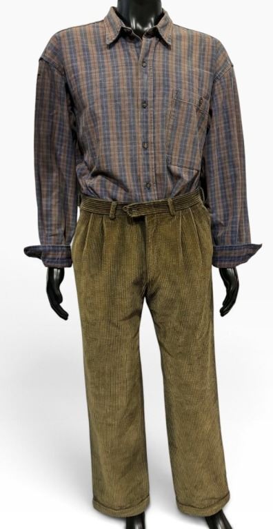 Bruce Willis's John McClane costume from Die Hard 2, Hanlin lot 108