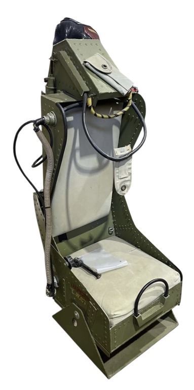 Die Hard 2 screen-matched ejection seat, Hanlin lot 107